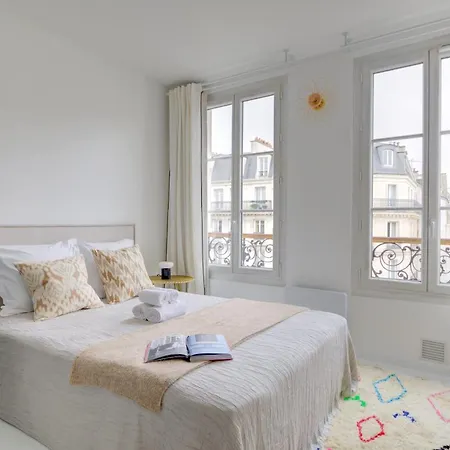 Bnbnova - Pompidou - Montorgueil & Le Marais דירה